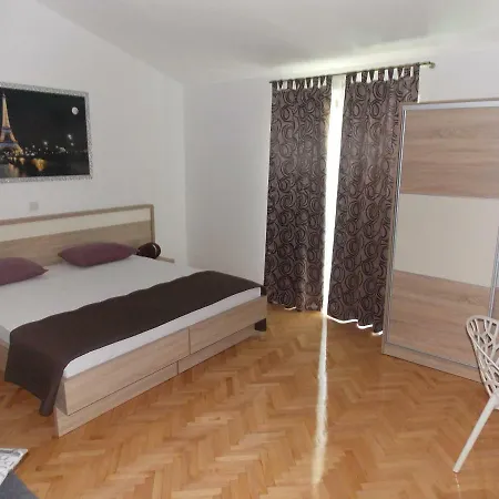 Apartmani Emilio Novalja Room photo
