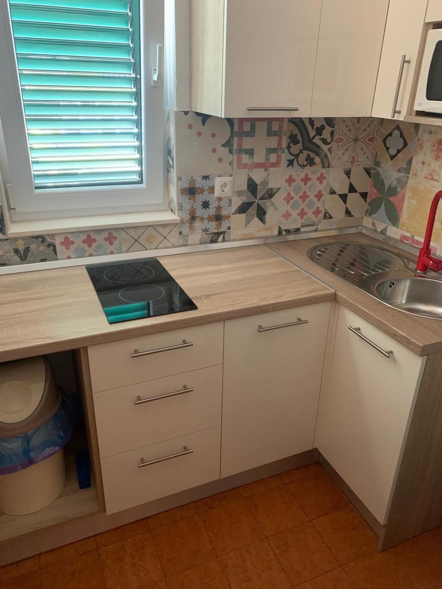 Emilio Apartmán Novalja