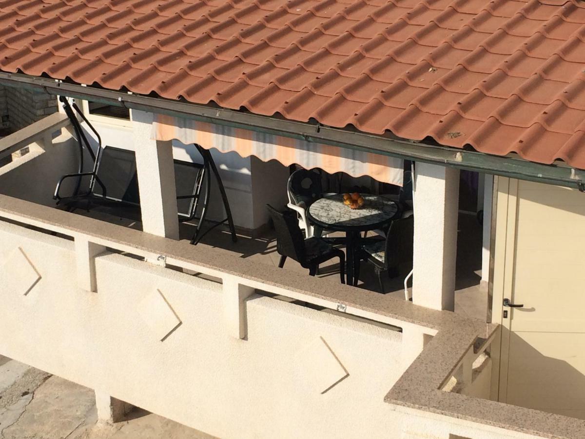 Emilio Apartmán Novalja